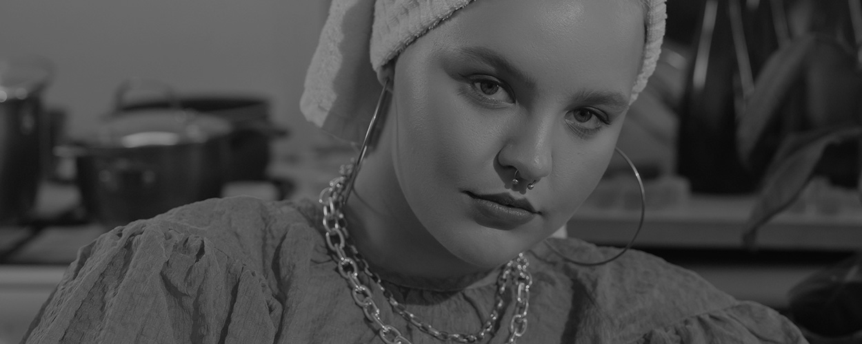 body piercing institute and course in Delhi
